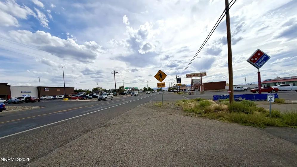 1022 Grass Valley, Winnemucca, Nevada 89445, ,Commercial Sale,Residential,Grass Valley,0,260011261