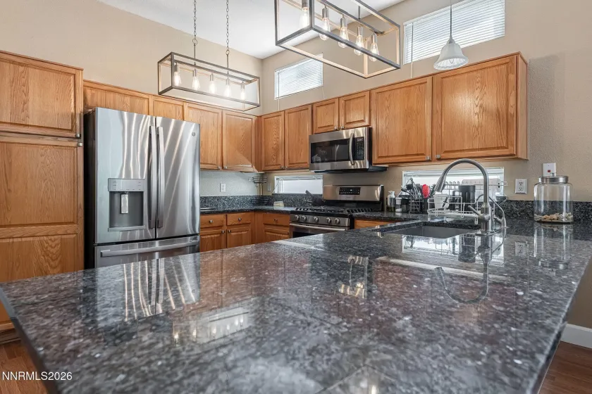 425 Crosswinds, Dayton, Nevada 89403, 3 Bedrooms Bedrooms, ,2 BathroomsBathrooms,Residential,Residential,Crosswinds,0,260011268