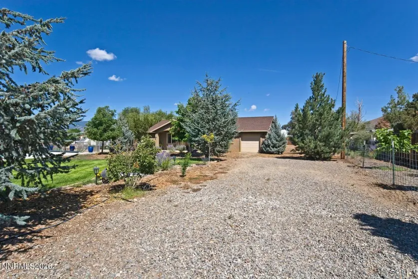 1306 Kim, Minden, Nevada 89423, 5 Bedrooms Bedrooms, ,4 BathroomsBathrooms,Residential,Residential,Kim,0,260011269