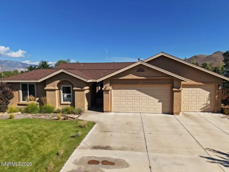 1306 Kim, Minden, Nevada 89423, 5 Bedrooms Bedrooms, ,4 BathroomsBathrooms,Residential,Residential,Kim,0,260011269