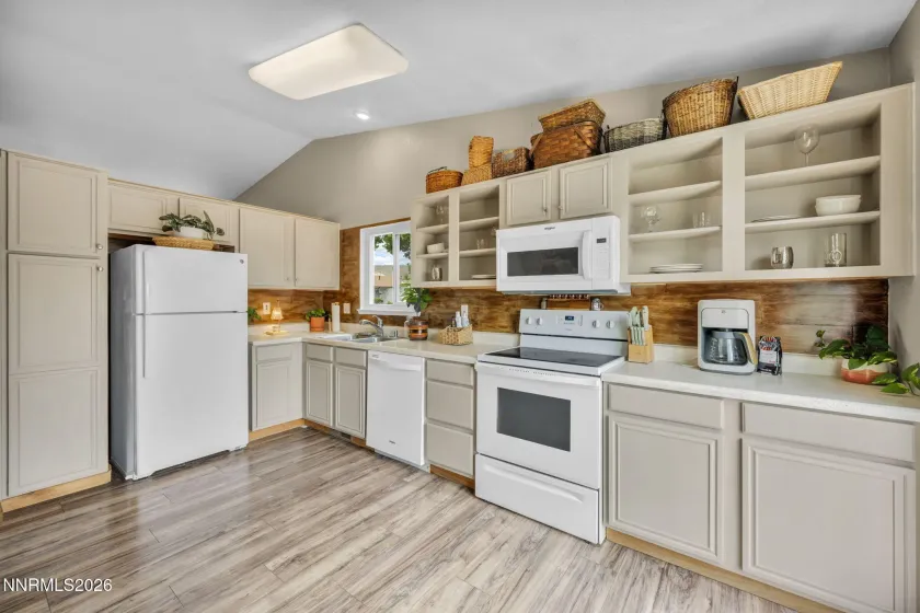 17522 Javalina, Reno, Nevada 89508, 3 Bedrooms Bedrooms, ,2 BathroomsBathrooms,Residential,Residential,Javalina,0,260011270