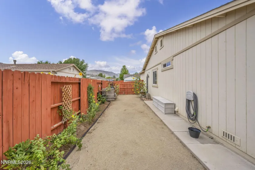 17522 Javalina, Reno, Nevada 89508, 3 Bedrooms Bedrooms, ,2 BathroomsBathrooms,Residential,Residential,Javalina,0,260011270