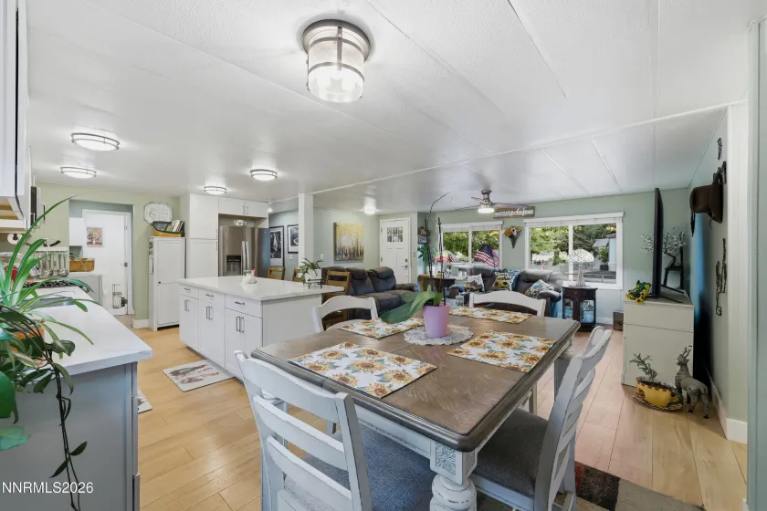 45 Bryan, Carson City, Nevada 89706, 3 Bedrooms Bedrooms, ,2 BathroomsBathrooms,Residential,Residential,Bryan,0,260011272