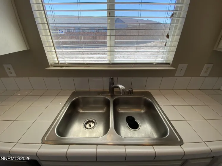 2197 Ellice, Fernley, Nevada 89408, 3 Bedrooms Bedrooms, ,2 BathroomsBathrooms,Residential,Residential,Ellice,0,260011275