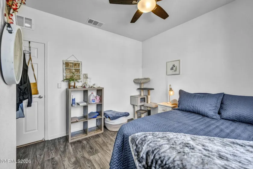 6738 Coyote Call, Sparks, Nevada 89436, 3 Bedrooms Bedrooms, ,2 BathroomsBathrooms,Residential,Residential,Coyote Call,0,260011267