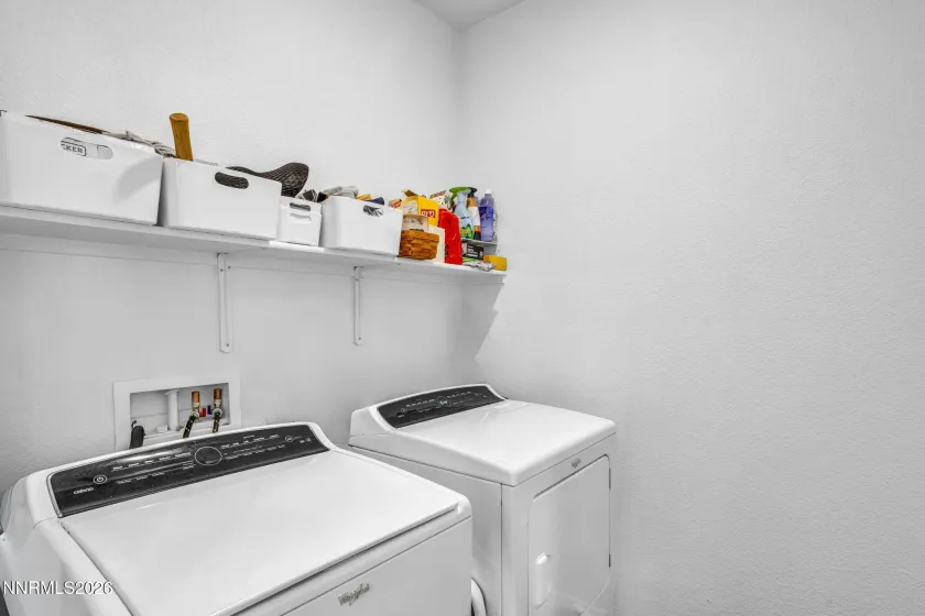 6738 Coyote Call, Sparks, Nevada 89436, 3 Bedrooms Bedrooms, ,2 BathroomsBathrooms,Residential,Residential,Coyote Call,0,260011267