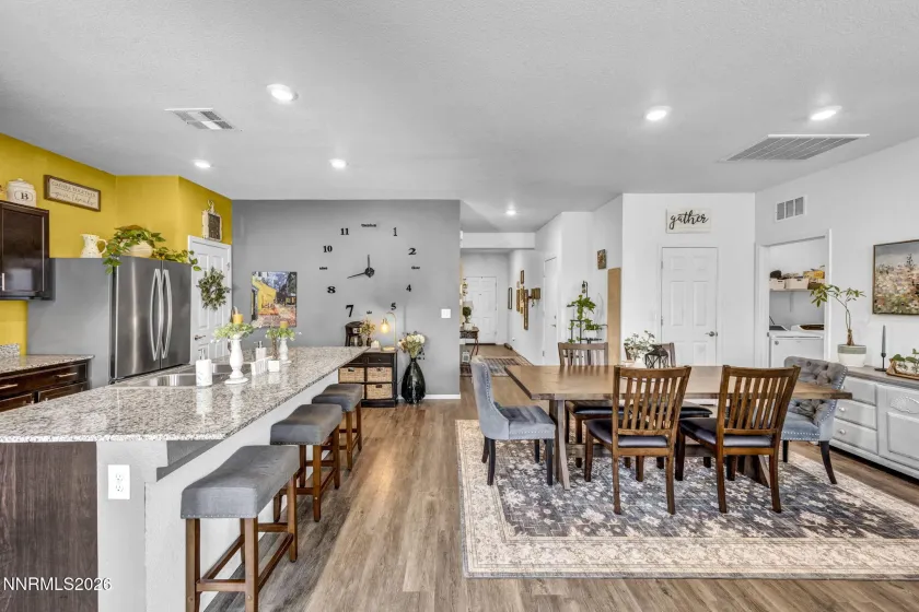 6738 Coyote Call, Sparks, Nevada 89436, 3 Bedrooms Bedrooms, ,2 BathroomsBathrooms,Residential,Residential,Coyote Call,0,260011267