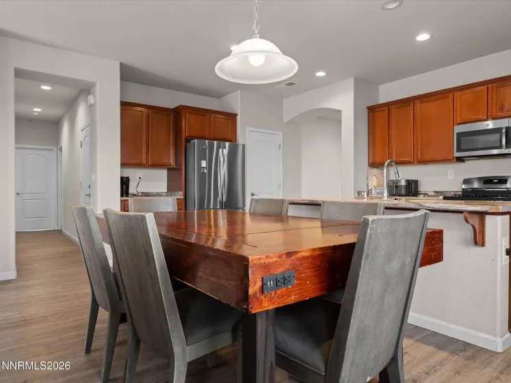 189 Walnut, Fernley, Nevada 89408, 4 Bedrooms Bedrooms, ,2 BathroomsBathrooms,Residential,Residential,Walnut,0,260011294