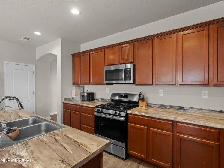 189 Walnut, Fernley, Nevada 89408, 4 Bedrooms Bedrooms, ,2 BathroomsBathrooms,Residential,Residential,Walnut,0,260011294