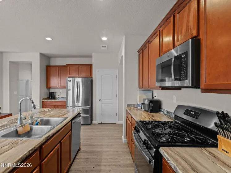 189 Walnut, Fernley, Nevada 89408, 4 Bedrooms Bedrooms, ,2 BathroomsBathrooms,Residential,Residential,Walnut,0,260011294