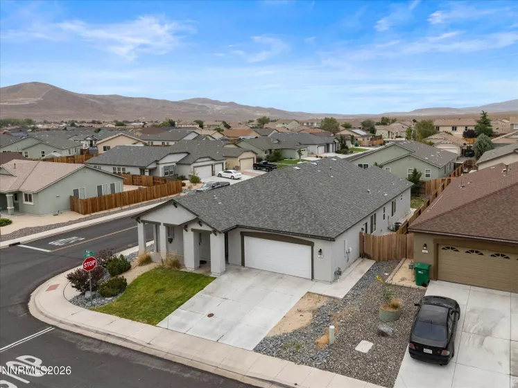 189 Walnut, Fernley, Nevada 89408, 4 Bedrooms Bedrooms, ,2 BathroomsBathrooms,Residential,Residential,Walnut,0,260011294