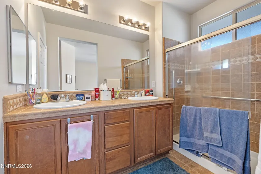1620 Medolla, Sparks, Nevada 89434, 2 Bedrooms Bedrooms, ,2 BathroomsBathrooms,Residential,Residential,Medolla,0,260005804