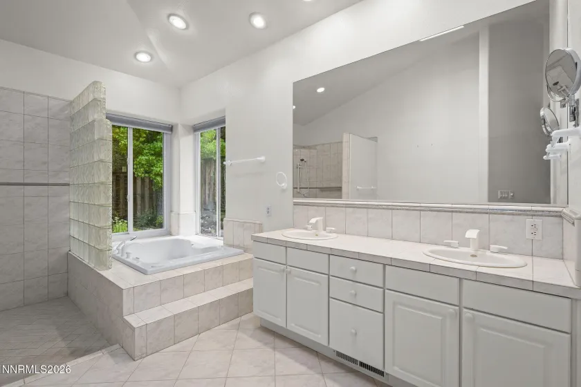 30 Ocelet, Reno, Nevada 89511, 3 Bedrooms Bedrooms, ,3 BathroomsBathrooms,Residential,Residential,Ocelet,0,260011295