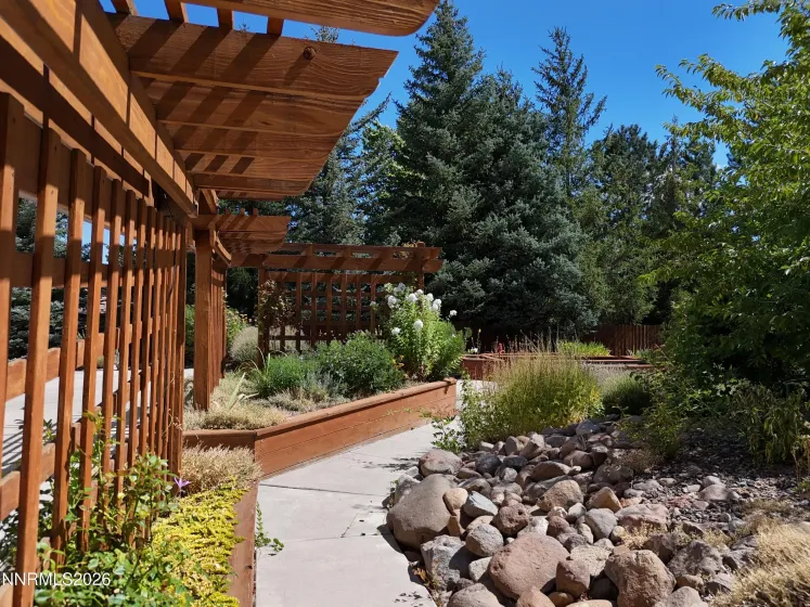30 Ocelet, Reno, Nevada 89511, 3 Bedrooms Bedrooms, ,3 BathroomsBathrooms,Residential,Residential,Ocelet,0,260011295