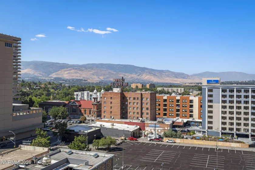 255 Sierra, Reno, Nevada 89501, 2 Bedrooms Bedrooms, ,3 BathroomsBathrooms,Residential,Residential,Sierra,0,260011296