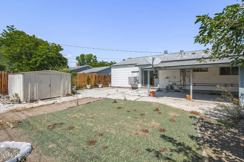 455 Mc Lean, Sparks, Nevada 89431, 3 Bedrooms Bedrooms, ,2 BathroomsBathrooms,Residential,Residential,Mc Lean,0,260011299