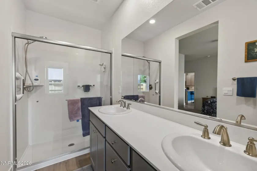 4396 Country Flats, Sparks, Nevada 89436, 3 Bedrooms Bedrooms, ,2 BathroomsBathrooms,Residential,Residential,Country Flats,0,260011301