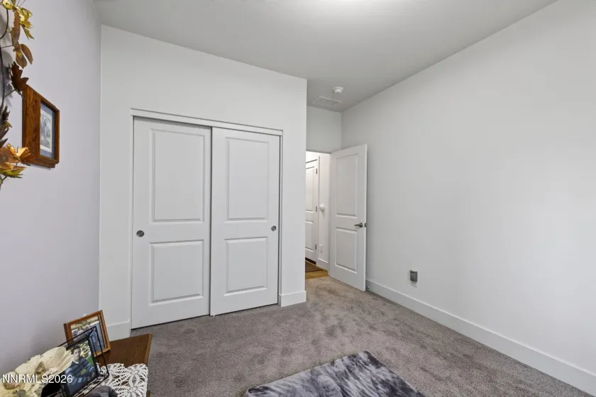 4396 Country Flats, Sparks, Nevada 89436, 3 Bedrooms Bedrooms, ,2 BathroomsBathrooms,Residential,Residential,Country Flats,0,260011301