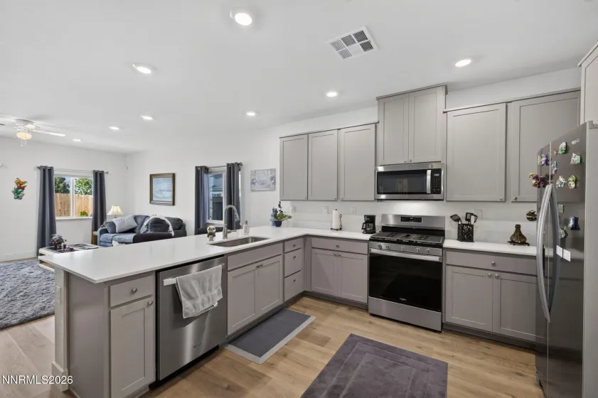 4396 Country Flats, Sparks, Nevada 89436, 3 Bedrooms Bedrooms, ,2 BathroomsBathrooms,Residential,Residential,Country Flats,0,260011301