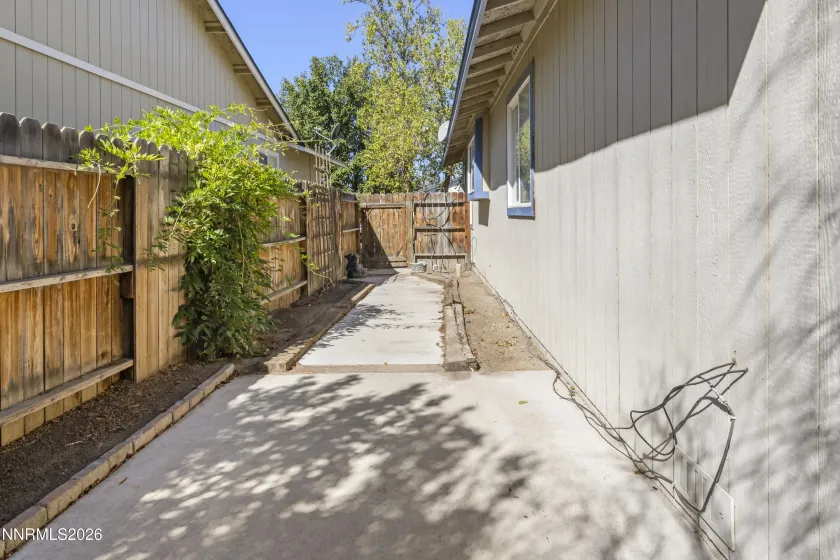 116 Michaelsen, Fernley, Nevada 89408, 3 Bedrooms Bedrooms, ,2 BathroomsBathrooms,Residential,Residential,Michaelsen,0,260011308