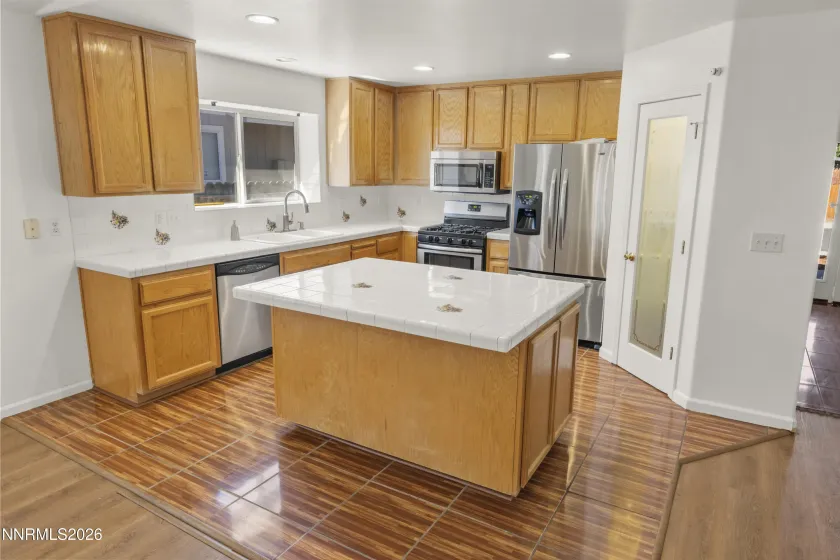 116 Michaelsen, Fernley, Nevada 89408, 3 Bedrooms Bedrooms, ,2 BathroomsBathrooms,Residential,Residential,Michaelsen,0,260011308