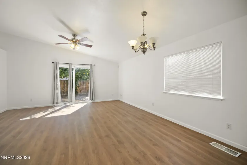 116 Michaelsen, Fernley, Nevada 89408, 3 Bedrooms Bedrooms, ,2 BathroomsBathrooms,Residential,Residential,Michaelsen,0,260011308