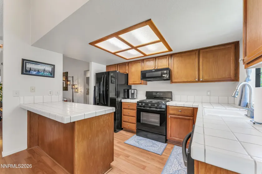 1865 Amarak, Reno, Nevada 89523, 3 Bedrooms Bedrooms, ,2 BathroomsBathrooms,Residential,Residential,Amarak,0,260011313