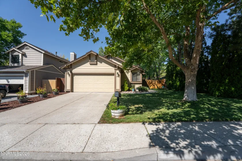 1865 Amarak, Reno, Nevada 89523, 3 Bedrooms Bedrooms, ,2 BathroomsBathrooms,Residential,Residential,Amarak,0,260011313