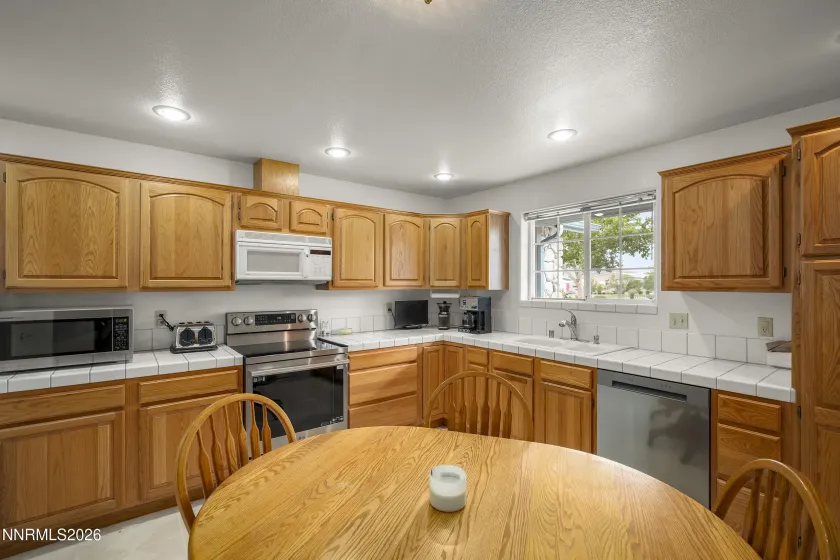 4160 Fifth, Carson City, Nevada 89701, 4 Bedrooms Bedrooms, ,3 BathroomsBathrooms,Residential,Residential,Fifth,0,260011314