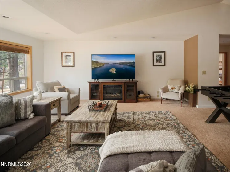 214 Highland, Stateline, Nevada 89449, 3 Bedrooms Bedrooms, ,2 BathroomsBathrooms,Residential,Residential,Highland,0,260002333