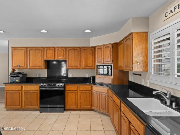 3766 Hobart, Carson City, Nevada 89703, 3 Bedrooms Bedrooms, ,2 BathroomsBathrooms,Residential,Residential,Hobart,0,260011322