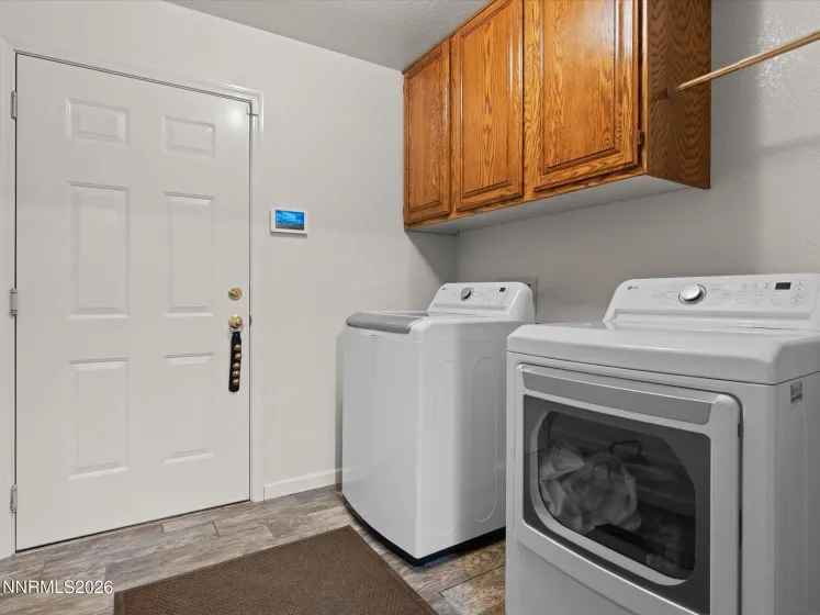 3766 Hobart, Carson City, Nevada 89703, 3 Bedrooms Bedrooms, ,2 BathroomsBathrooms,Residential,Residential,Hobart,0,260011322