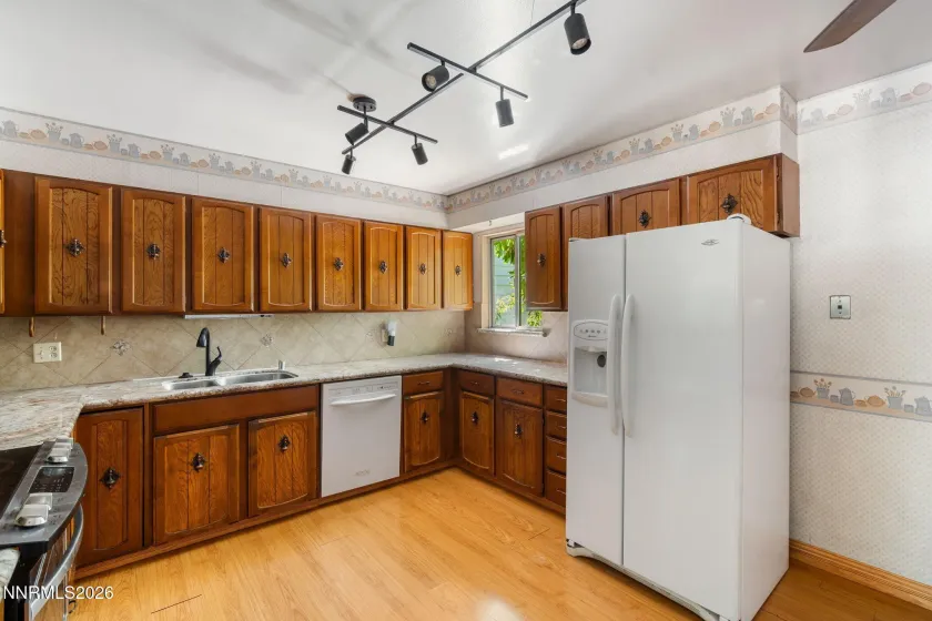 313 Greenbrae, Sparks, Nevada 89431, 3 Bedrooms Bedrooms, ,2 BathroomsBathrooms,Residential,Residential,Greenbrae,0,260011325