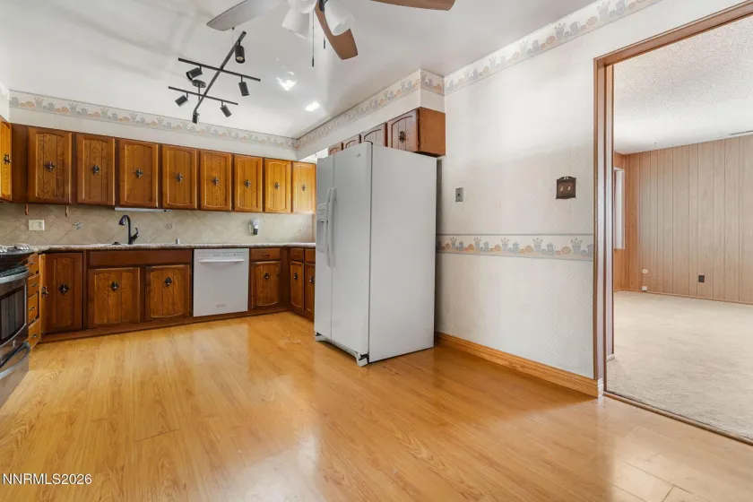 313 Greenbrae, Sparks, Nevada 89431, 3 Bedrooms Bedrooms, ,2 BathroomsBathrooms,Residential,Residential,Greenbrae,0,260011325