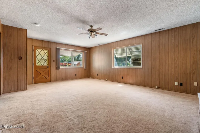313 Greenbrae, Sparks, Nevada 89431, 3 Bedrooms Bedrooms, ,2 BathroomsBathrooms,Residential,Residential,Greenbrae,0,260011325