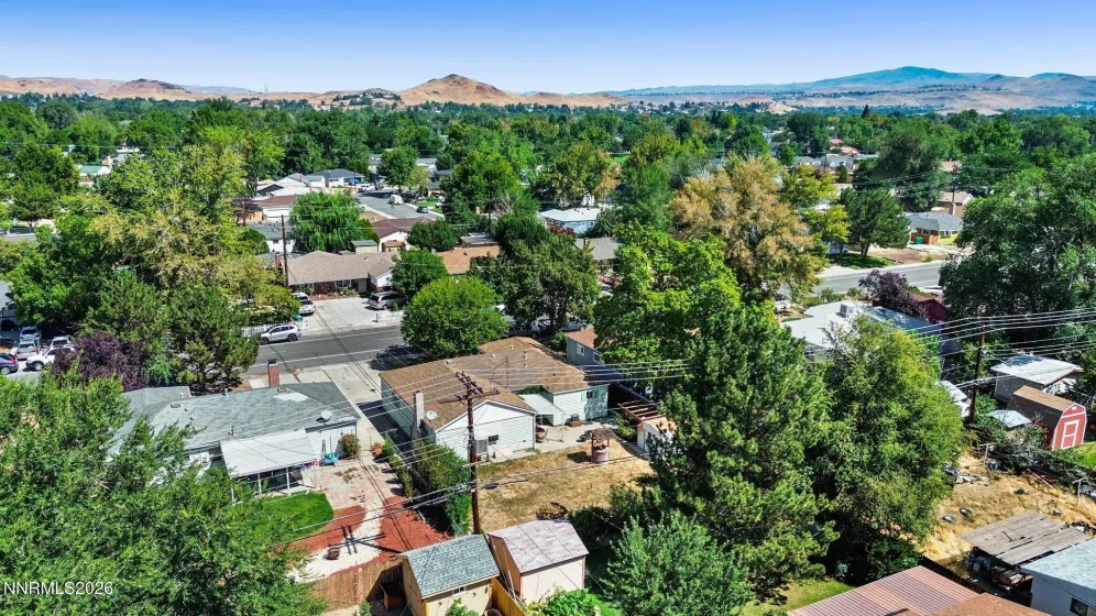 313 Greenbrae, Sparks, Nevada 89431, 3 Bedrooms Bedrooms, ,2 BathroomsBathrooms,Residential,Residential,Greenbrae,0,260011325