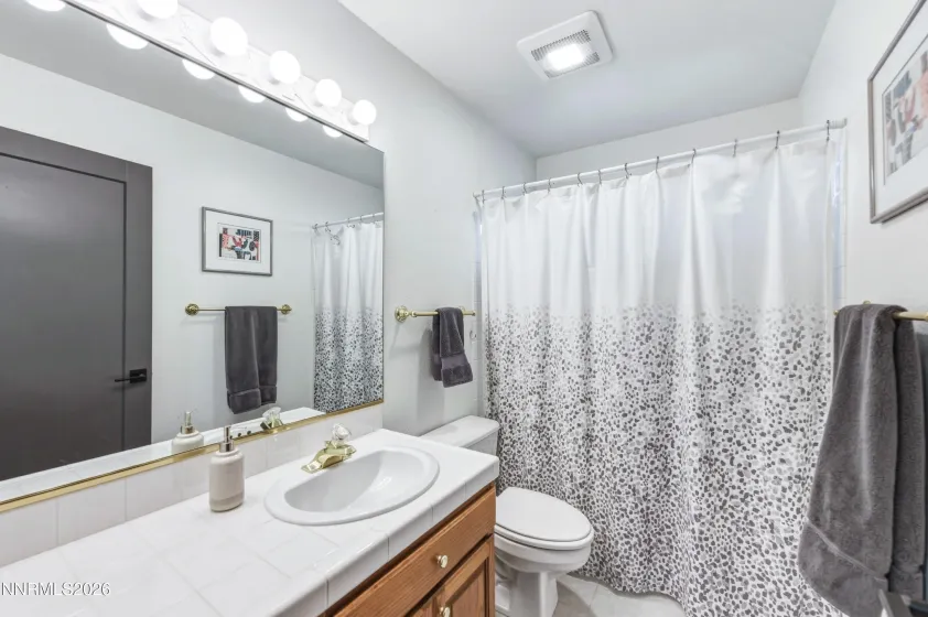 2410 Granite Springs, Reno, Nevada 89519, 3 Bedrooms Bedrooms, ,3 BathroomsBathrooms,Residential,Residential,Granite Springs,0,260011332