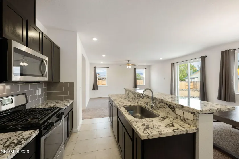 508 Cardiff, Sparks, Nevada 89441, 3 Bedrooms Bedrooms, ,2 BathroomsBathrooms,Residential,Residential,Cardiff,0,260011333