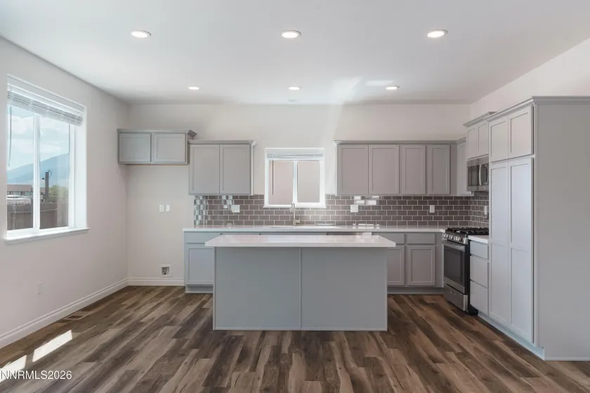 4036 Cold Springs, Reno, Nevada 89508, 4 Bedrooms Bedrooms, ,3 BathroomsBathrooms,Residential,Residential,Cold Springs,0,260011334
