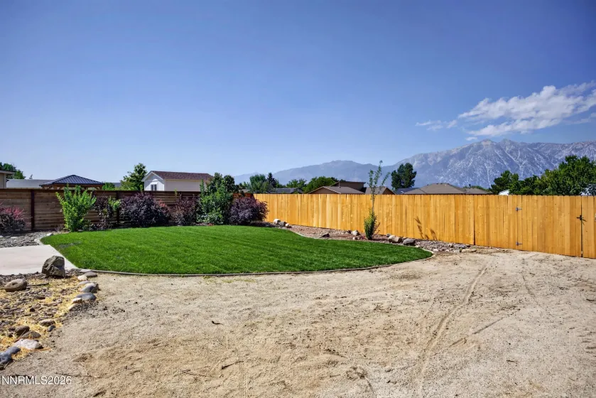 1379 Bumblebee, Gardnerville, Nevada 89460, 3 Bedrooms Bedrooms, ,2 BathroomsBathrooms,Residential,Residential,Bumblebee,0,260011335