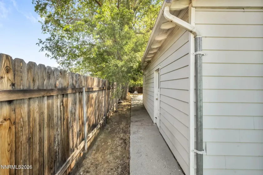 724 5th, Carson City, Nevada 89703, 3 Bedrooms Bedrooms, ,2 BathroomsBathrooms,Residential,Residential,5th,0,260011337