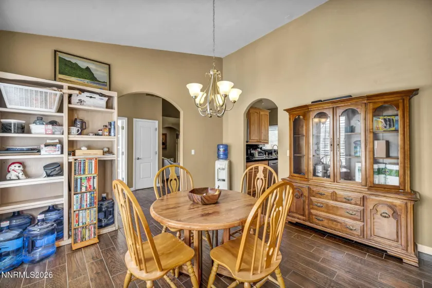 1140 Country Club, Minden, Nevada 89423, 5 Bedrooms Bedrooms, ,4 BathroomsBathrooms,Residential,Residential,Country Club,0,260011345