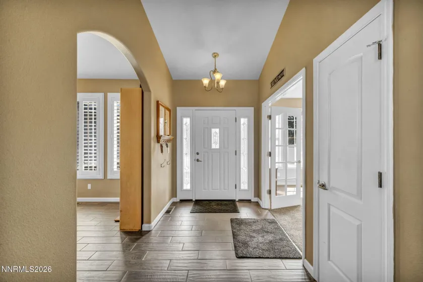1140 Country Club, Minden, Nevada 89423, 5 Bedrooms Bedrooms, ,4 BathroomsBathrooms,Residential,Residential,Country Club,0,260011345