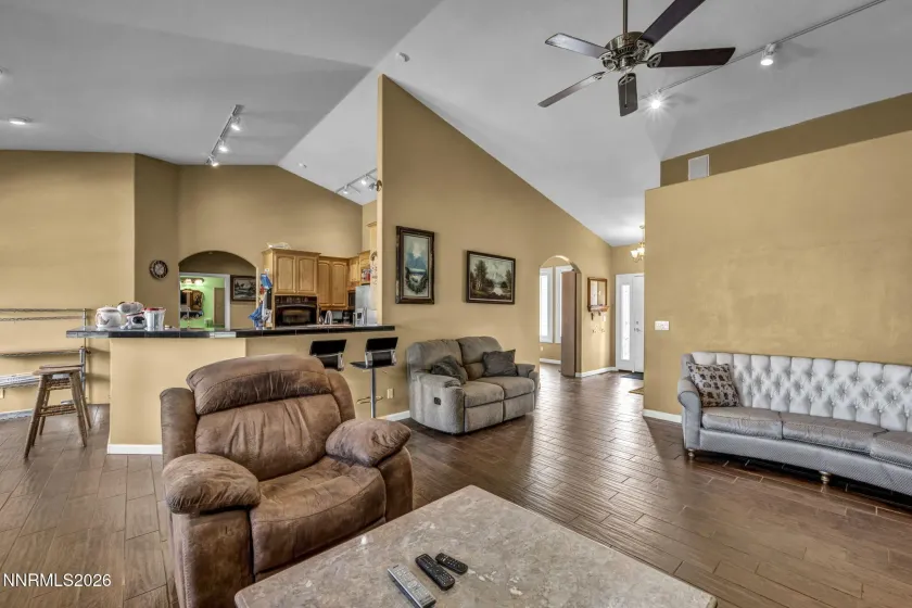 1140 Country Club, Minden, Nevada 89423, 5 Bedrooms Bedrooms, ,4 BathroomsBathrooms,Residential,Residential,Country Club,0,260011345
