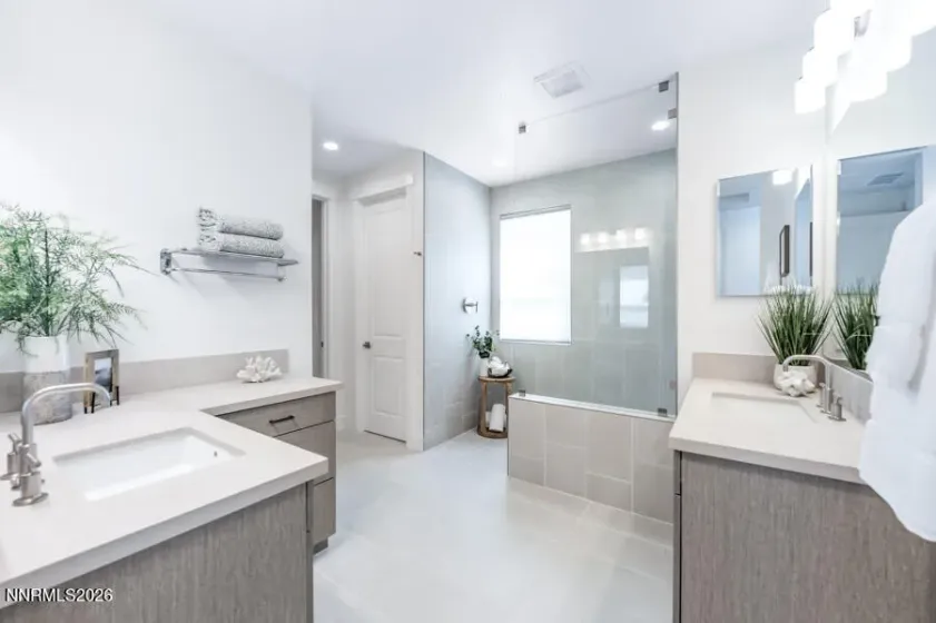 5545 Western Rider, Reno, Nevada 89511, 3 Bedrooms Bedrooms, ,4 BathroomsBathrooms,Residential,Residential,Western Rider,0,260011376