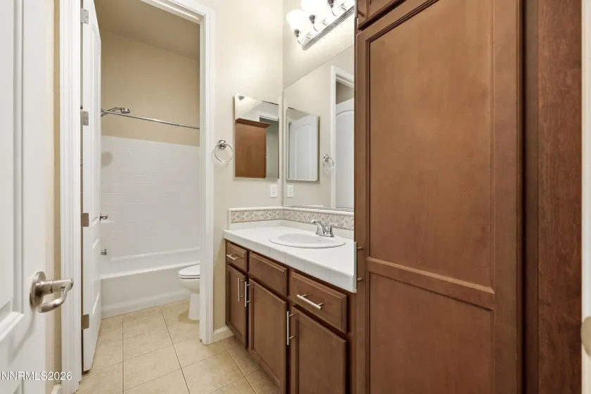 3701 Kepler, Sparks, Nevada 89436, 3 Bedrooms Bedrooms, ,2 BathroomsBathrooms,Residential,Residential,Kepler,0,260011378