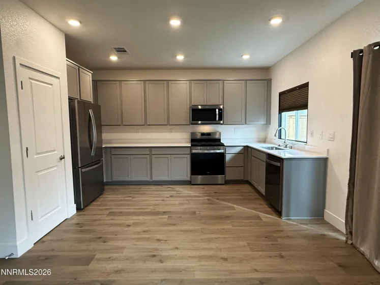 1837 Halite, Sparks, Nevada 89436, 3 Bedrooms Bedrooms, ,3 BathroomsBathrooms,Residential,Residential,Halite,0,260011349