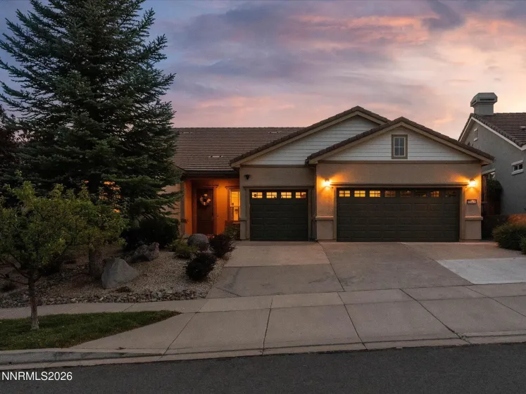 1845 Evergreen Ridge, Reno, Nevada 89523, 3 Bedrooms Bedrooms, ,2 BathroomsBathrooms,Residential,Residential,Evergreen Ridge,0,260011352