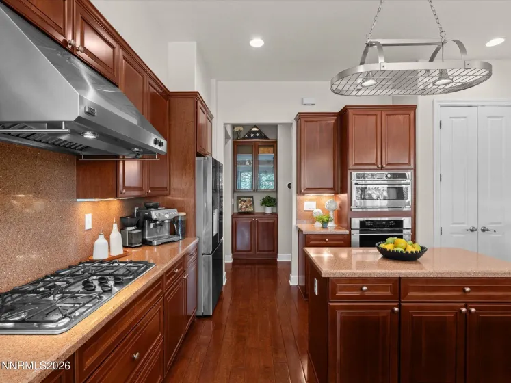 1845 Evergreen Ridge, Reno, Nevada 89523, 3 Bedrooms Bedrooms, ,2 BathroomsBathrooms,Residential,Residential,Evergreen Ridge,0,260011352