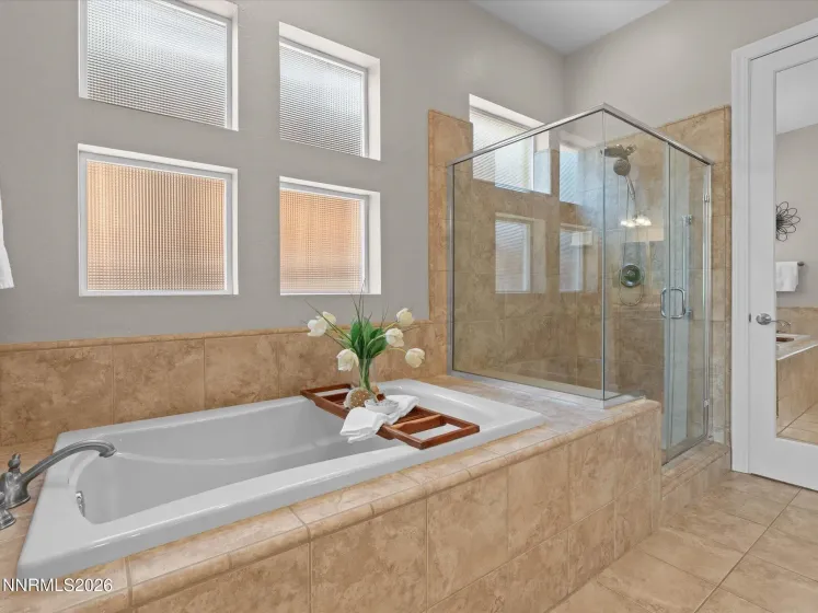 1845 Evergreen Ridge, Reno, Nevada 89523, 3 Bedrooms Bedrooms, ,2 BathroomsBathrooms,Residential,Residential,Evergreen Ridge,0,260011352